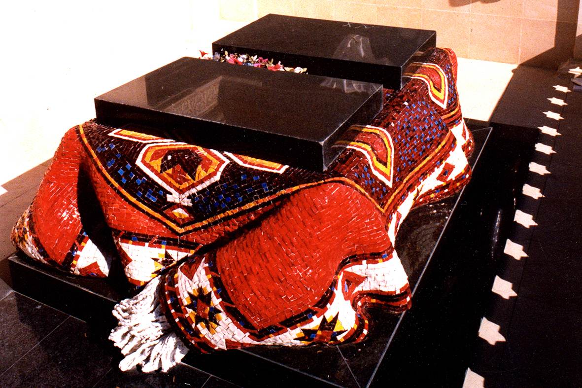 Mosaic. 300x150x80 Created in 1994. Under UNESCO protection since 2025.